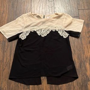 Sheer cropped top. Size xs